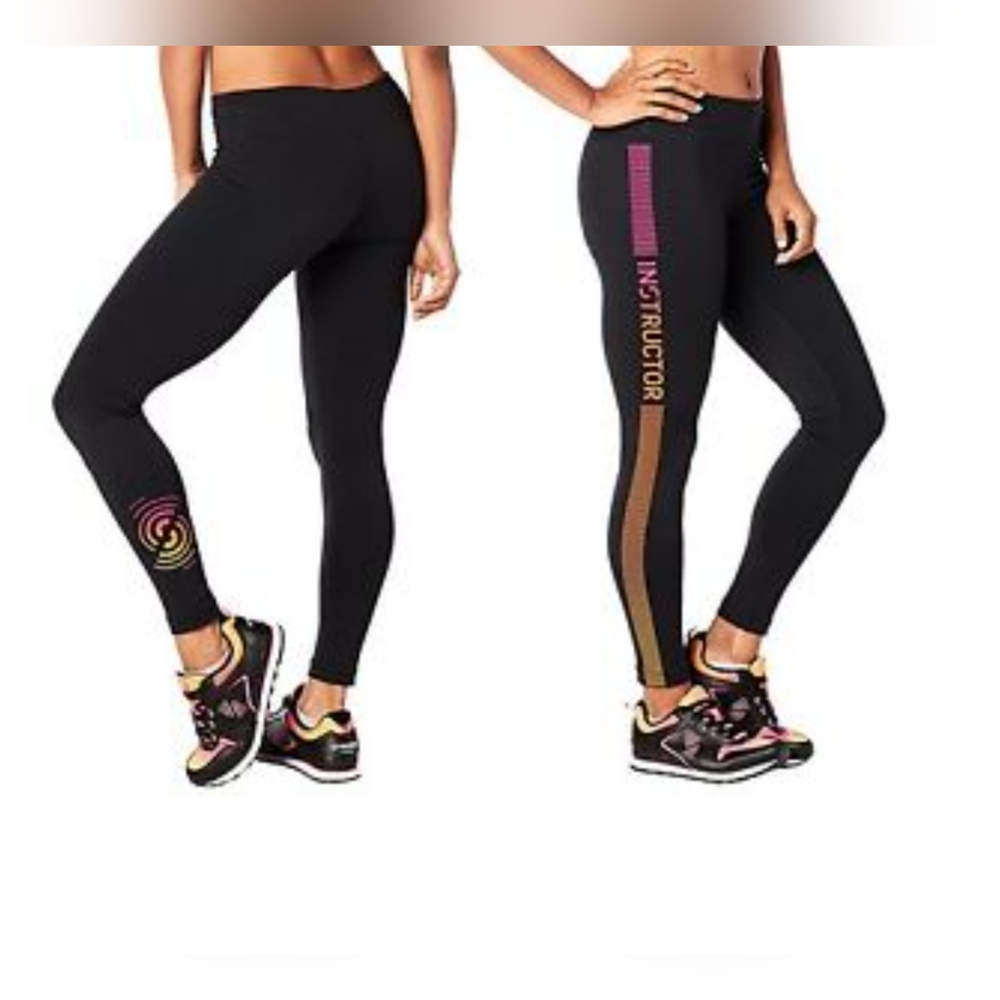 Strong by Zumba Let It Sync In Instructor Leggings Back to Black size Med